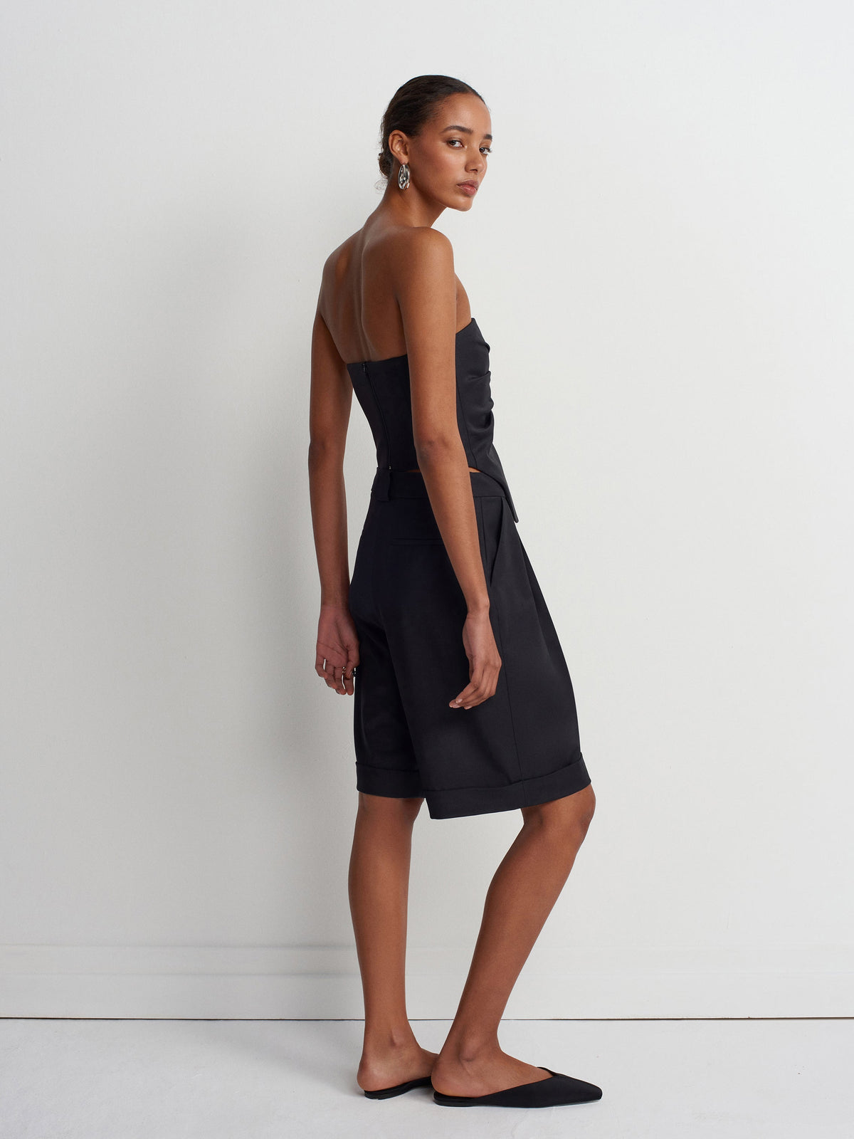 Guru Tailored Short