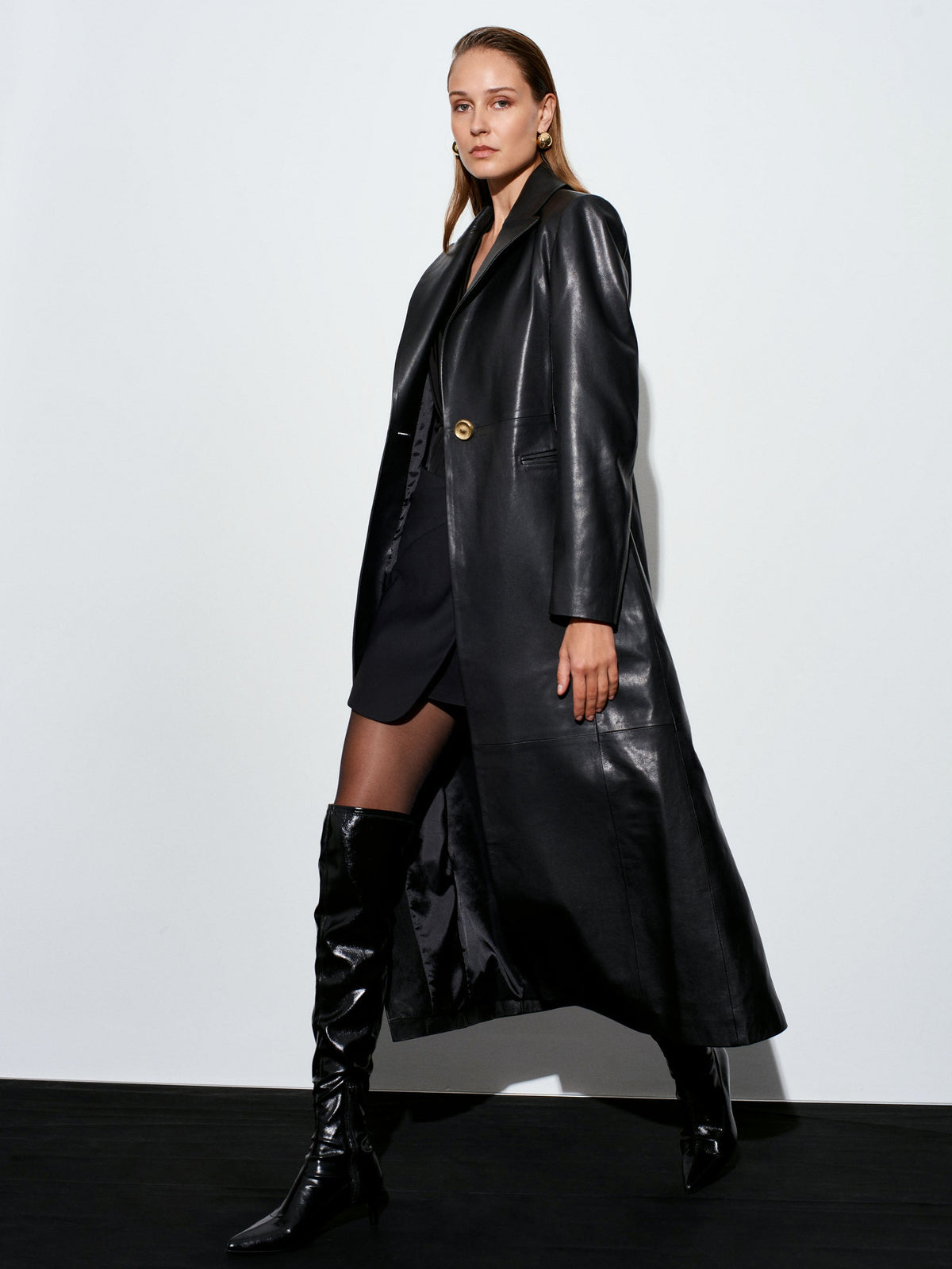 Venus Maxi Leather Blazer
