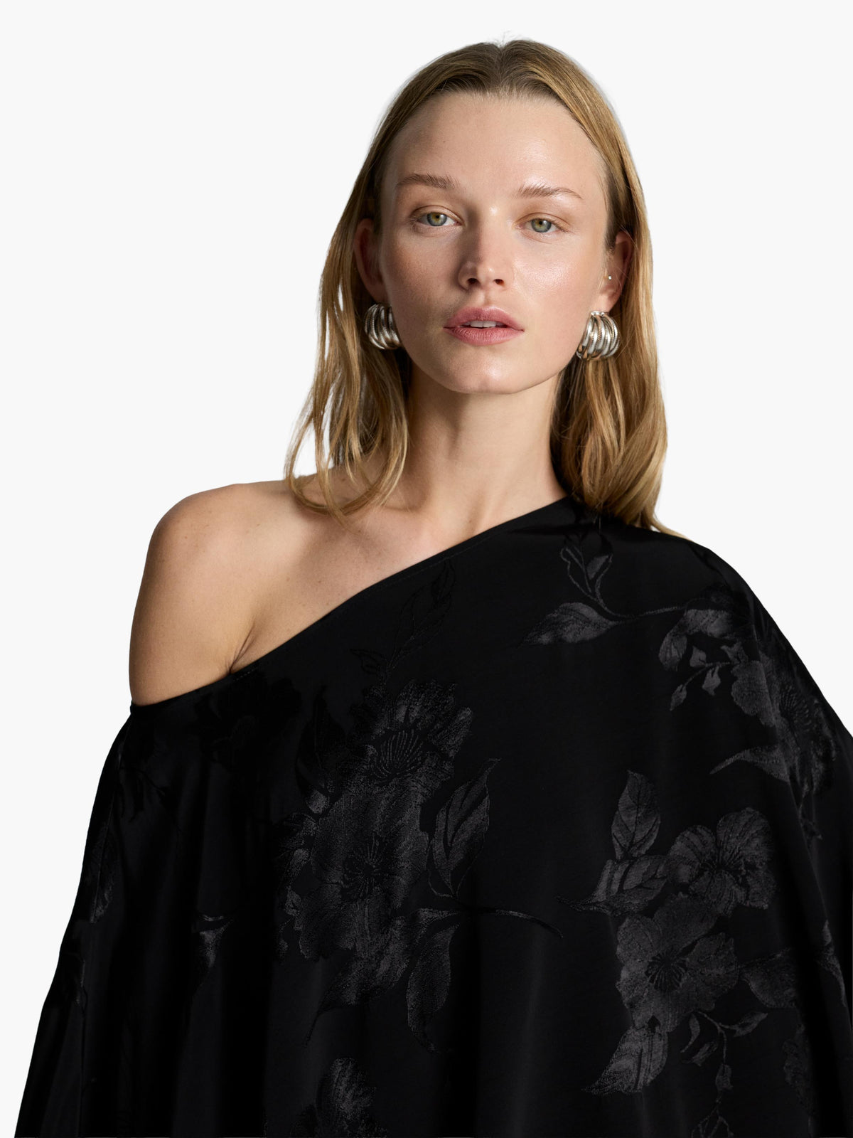 Gardenia Cape